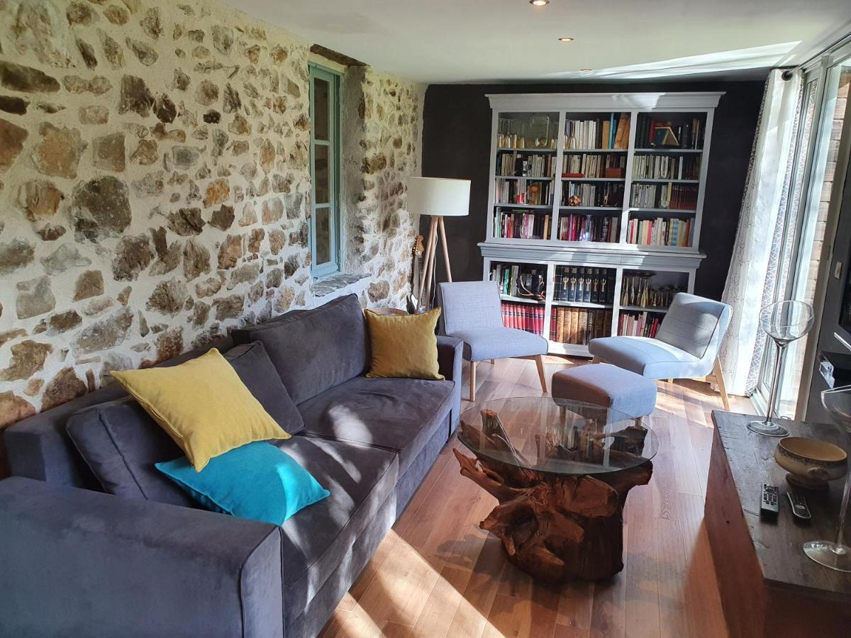 Gite De La Genevriere Saint-Chamant Экстерьер фото